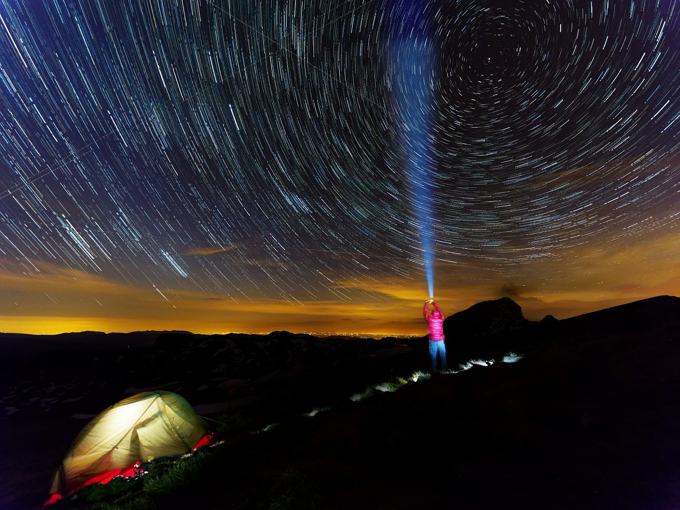 Nuit et ciel étoilé circumpolaire