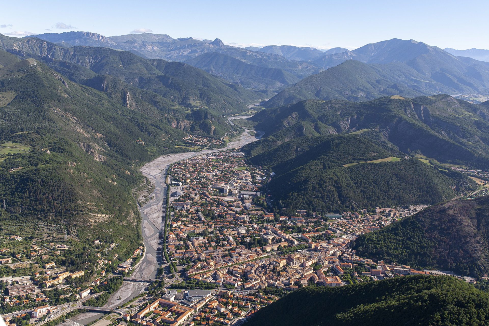 Digne-les-Bains vue du ciel