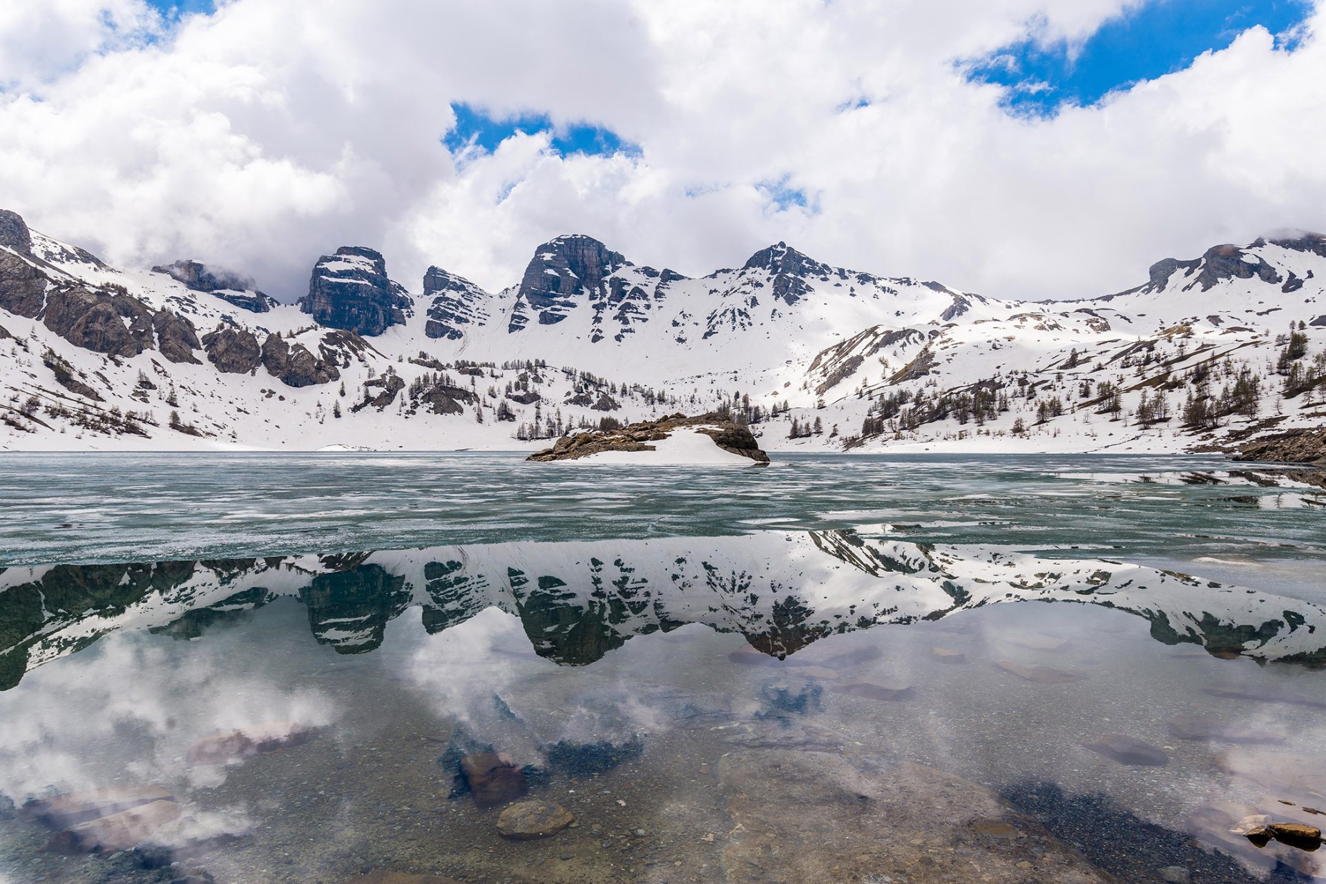 Lac d'Allos sous la neige
