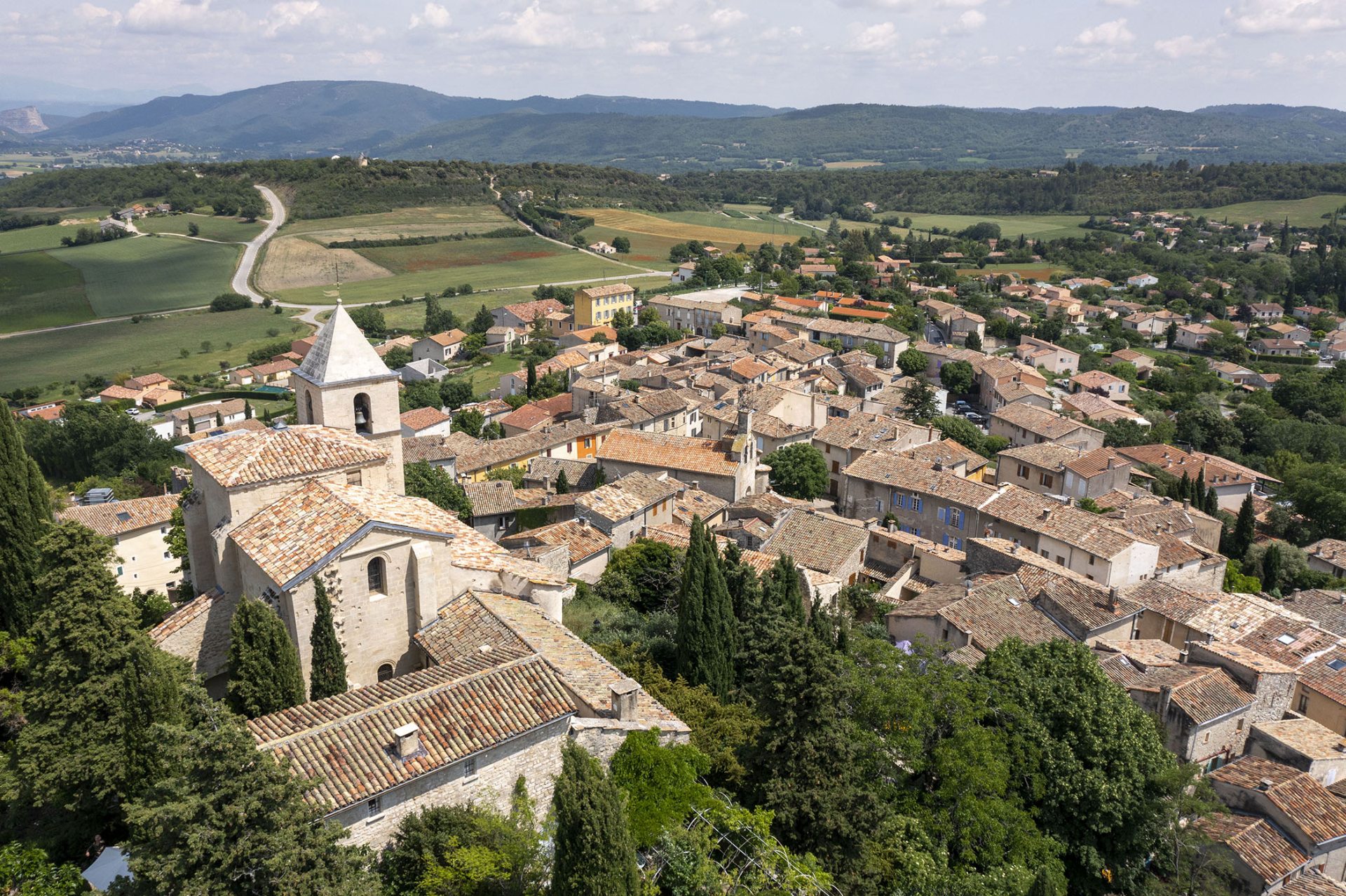 Village de Saint Michel l'Observatoire