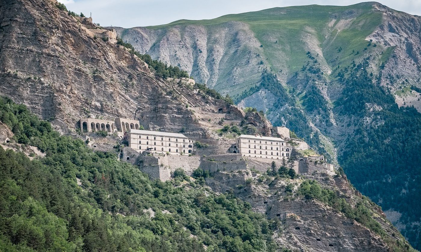 Fort de Tournoux dans la vallée de l'Ubaye