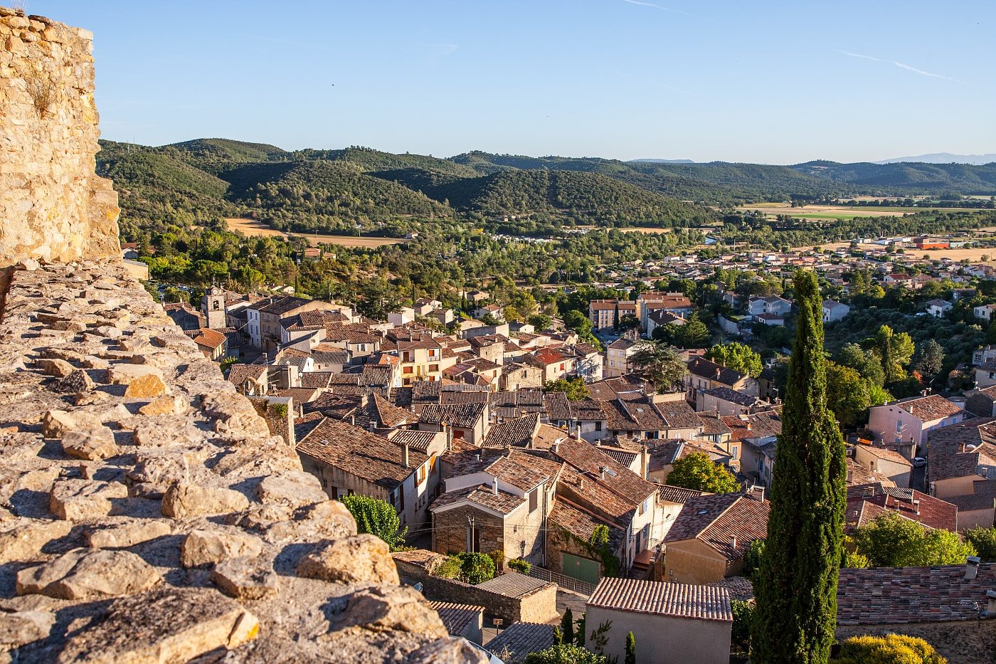 Vue sur Gréoux-les-Bains depuis le château